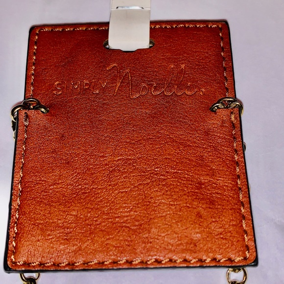 NWT Simply Noelle 2 piece earring/necklace set! - Picture 6 of 8